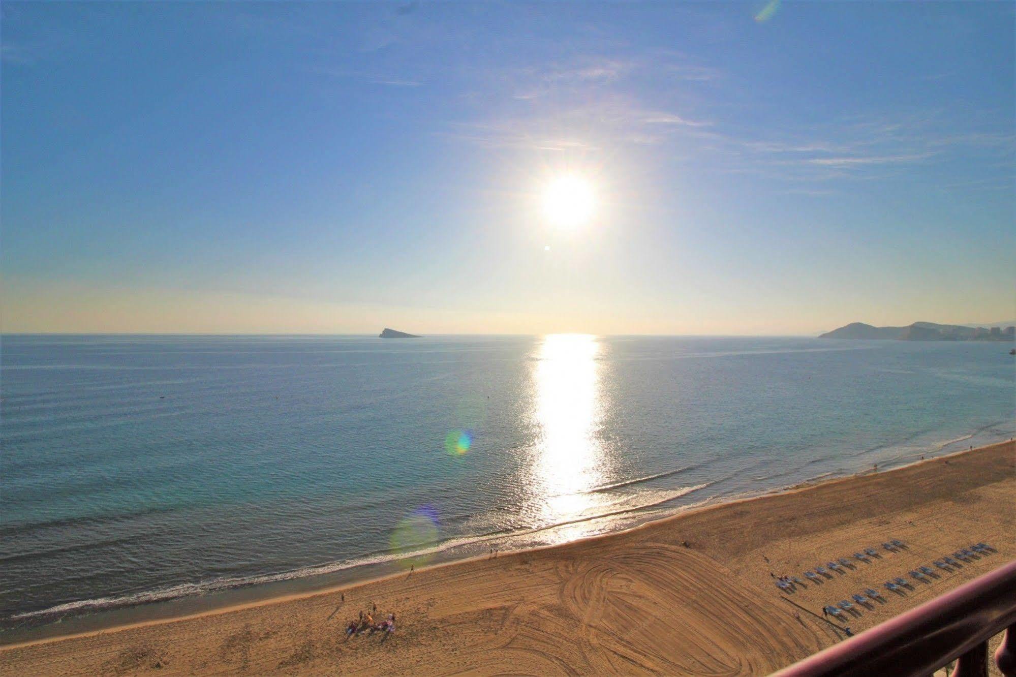 Las Damas - Aloturin Benidorm Exterior photo